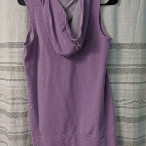 Nike sleeveless hoodie